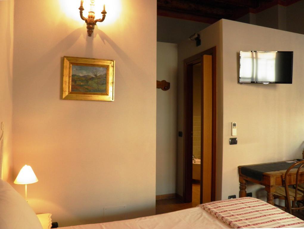In Centro Charme Bed & Breakfast Bergamo Luaran gambar