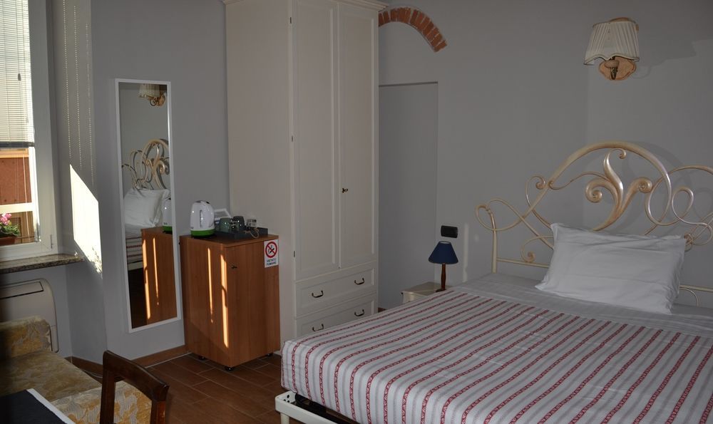 In Centro Charme Bed & Breakfast Bergamo Luaran gambar