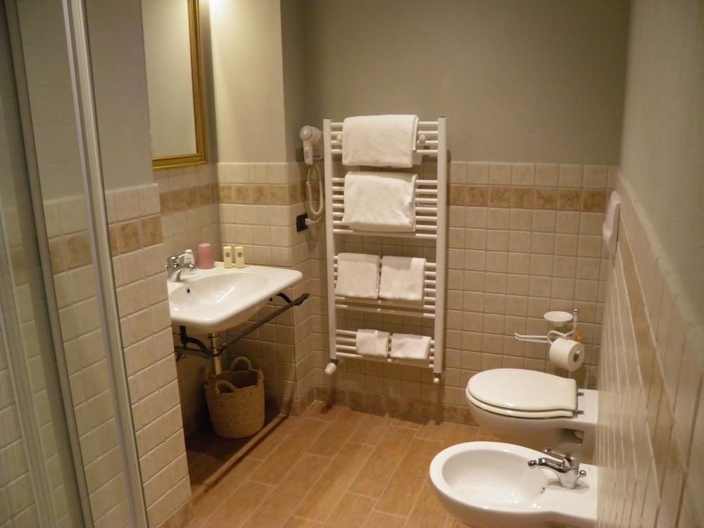 In Centro Charme Bed & Breakfast Bergamo Luaran gambar