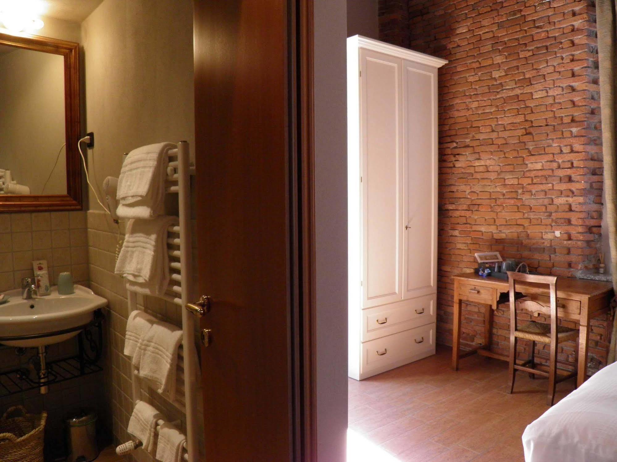 In Centro Charme Bed & Breakfast Bergamo Luaran gambar